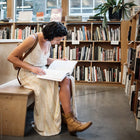 Книжарница "Ронил"